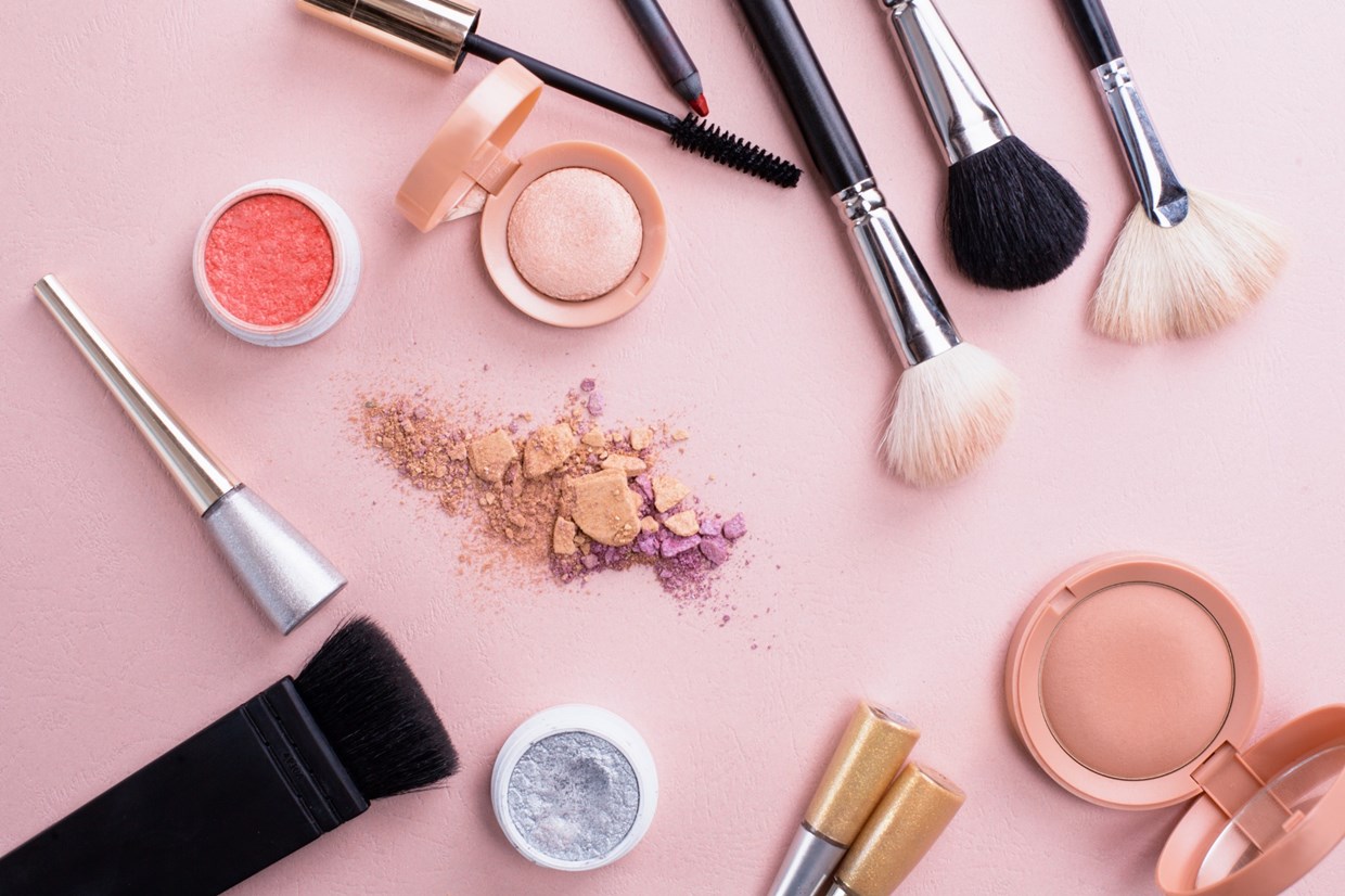 Simuler telt en kreditor What makeup should a beginner buy?